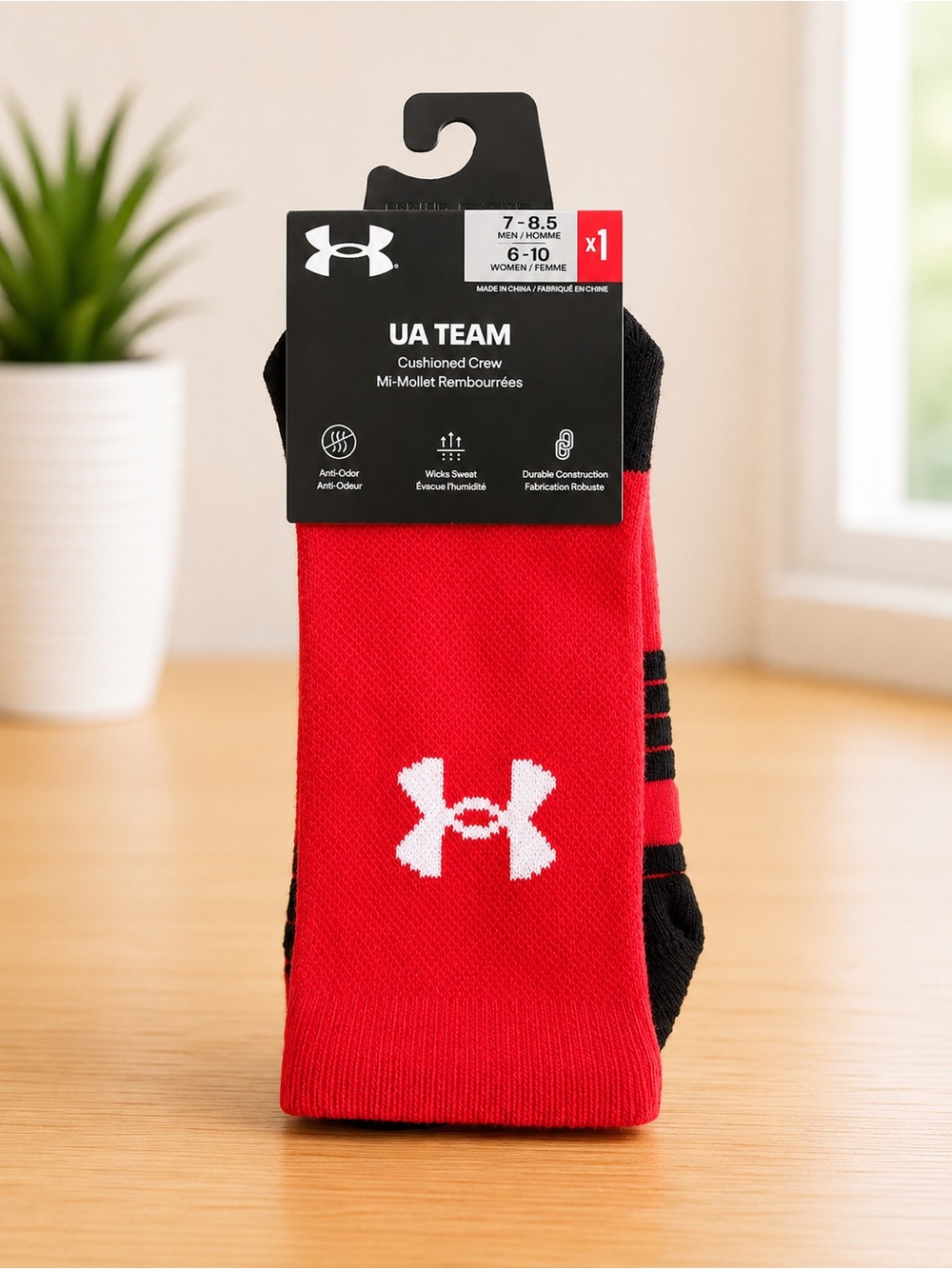 Under Armour UA Team Cushioned Crew Socks Red Black